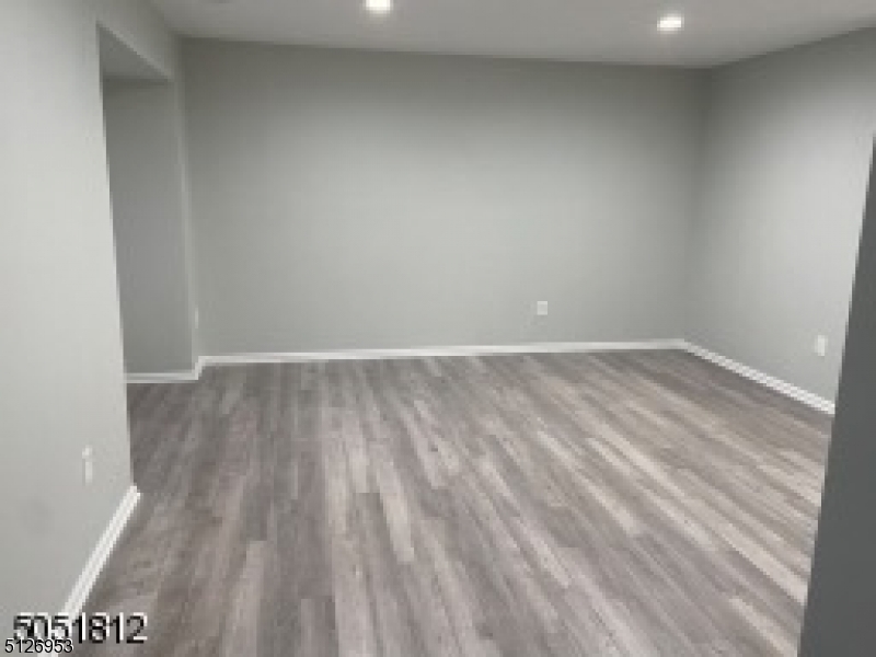 Glenbrooke - Residential