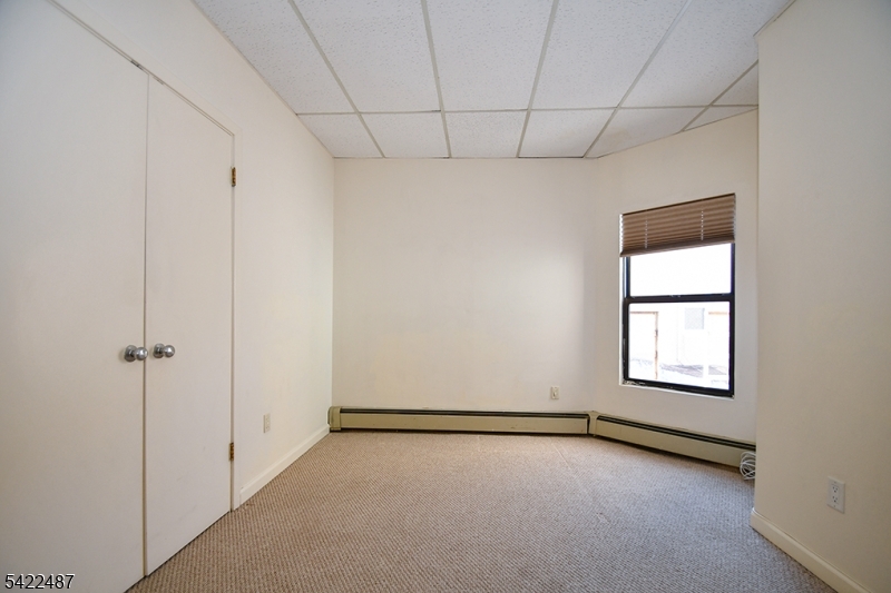 Downtown Summit - Residential Lease