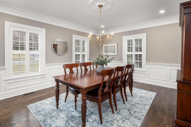 THE HILL - Residential