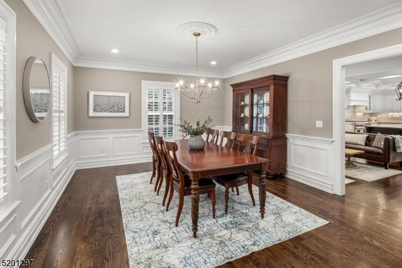 THE HILL - Residential