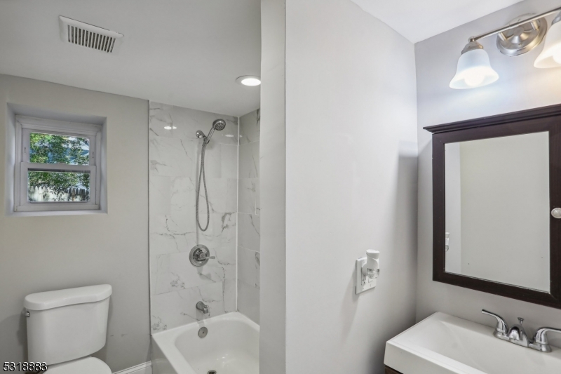 Highland Lakes - Residential