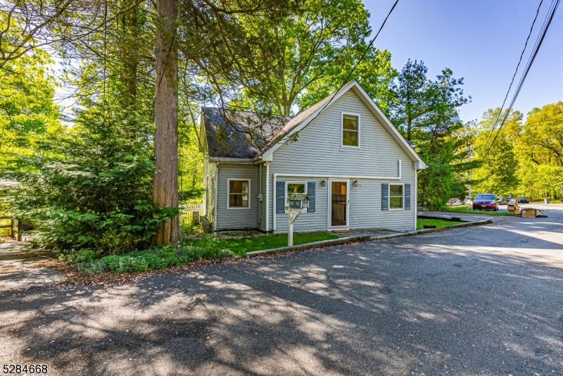 Cedar Lake - Residential Lease