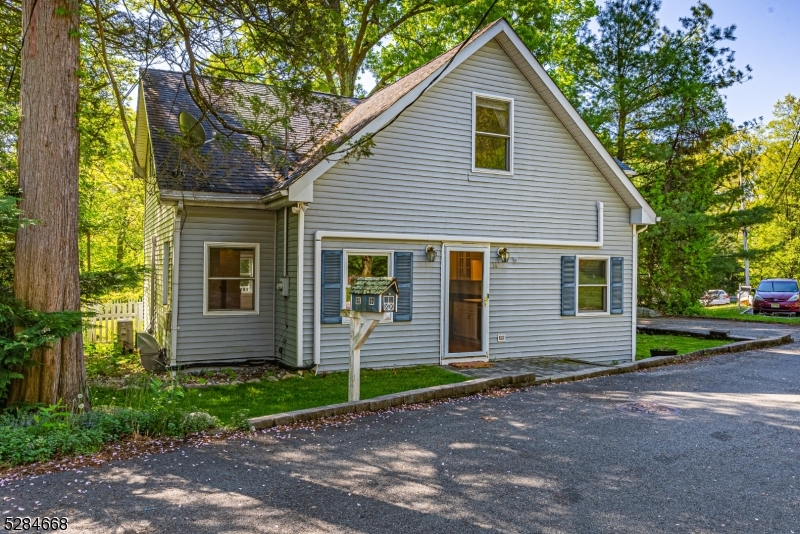 Cedar Lake - Residential Lease