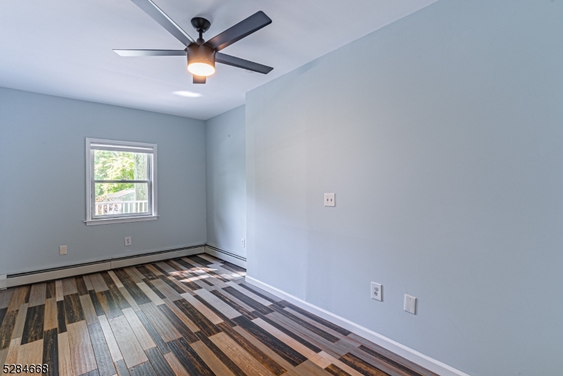 Cedar Lake - Residential Lease