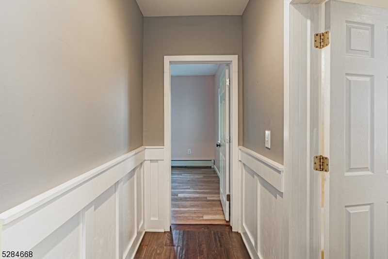 Cedar Lake - Residential Lease