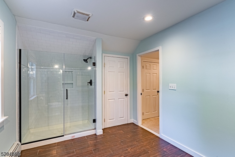 Cedar Lake - Residential Lease