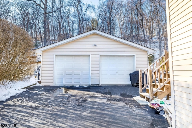 In Town - Residential Income