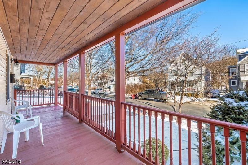 In Town - Residential Income