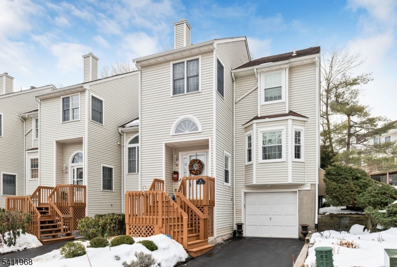 Skyline Village - Residential