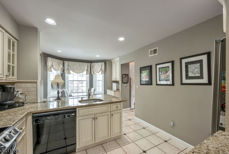 Skyline Village - Residential