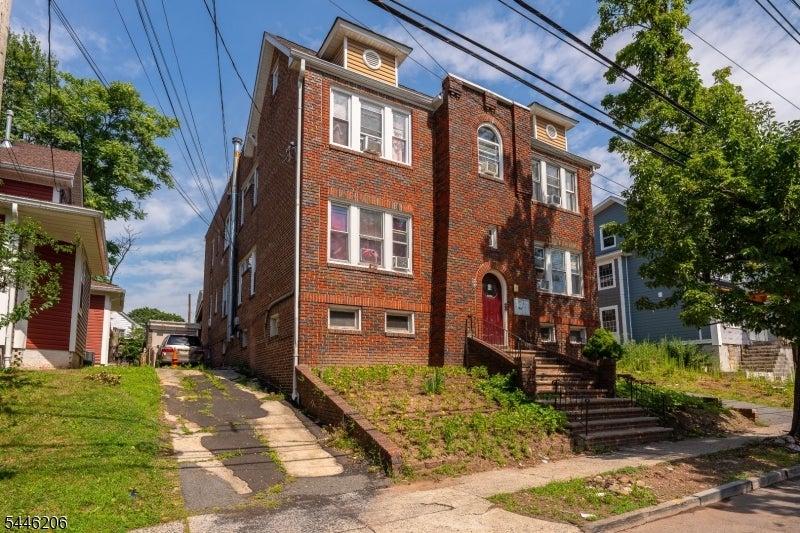 Photo 1 of 44 — 77 40Th St, Irvington Twp., NJ 07111