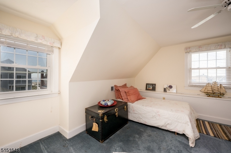 Bay Head - Residential