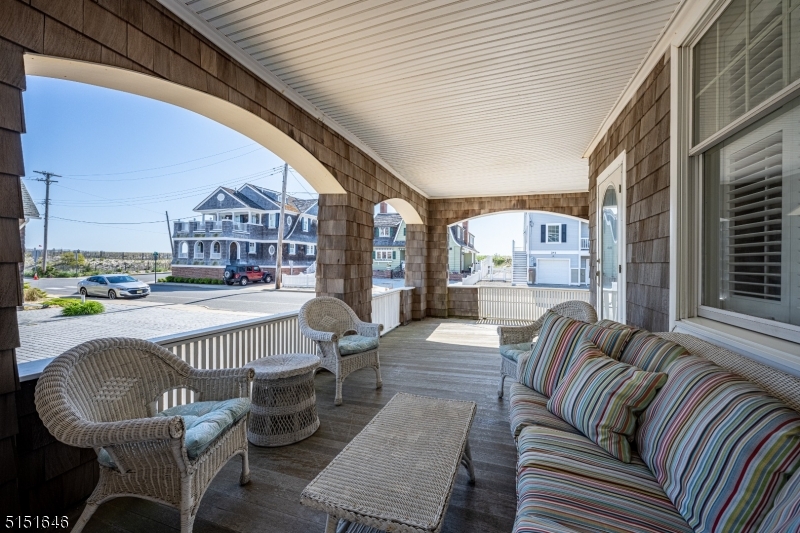 Bay Head - Residential