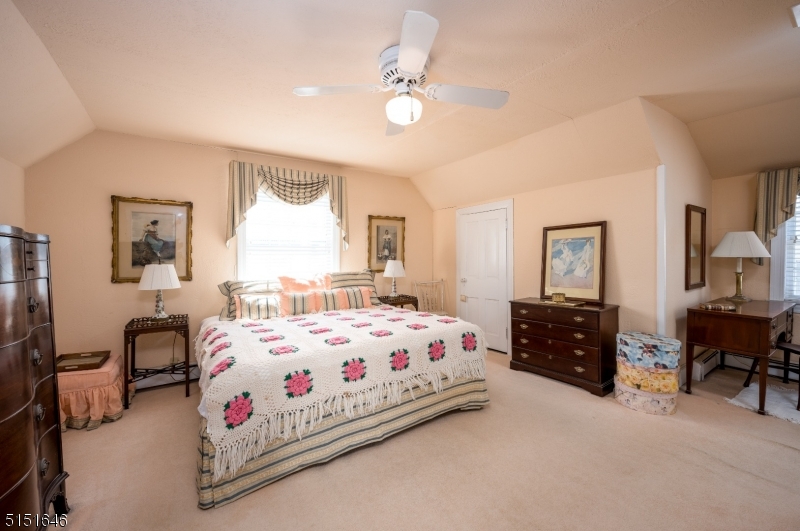 Bay Head - Residential