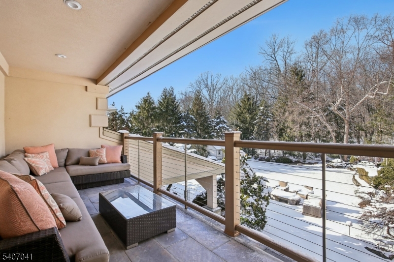 Bel Air - Residential