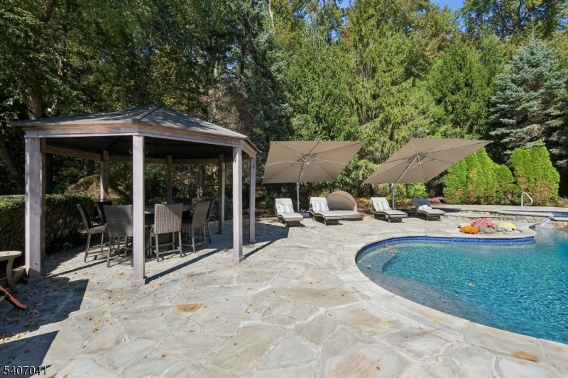 Bel Air - Residential