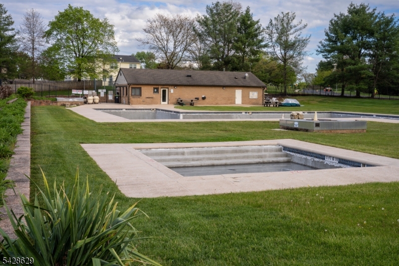 Sun Ridge - Residential