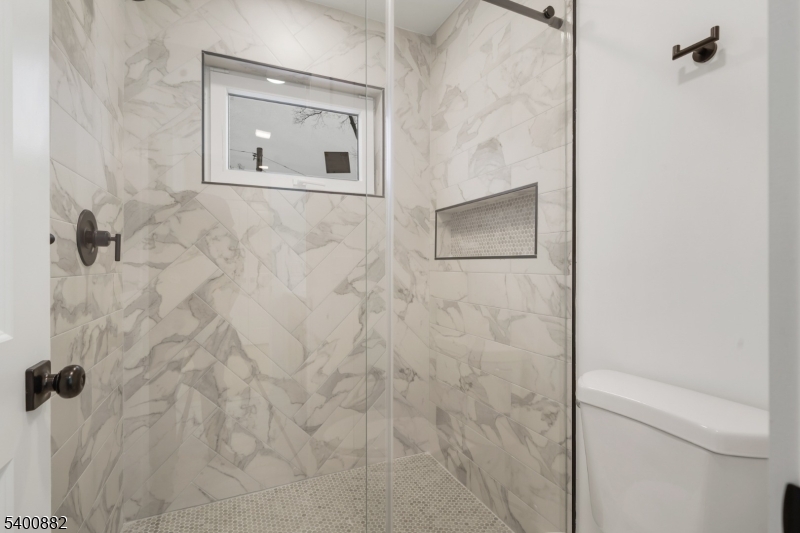 Milton Lake - Residential