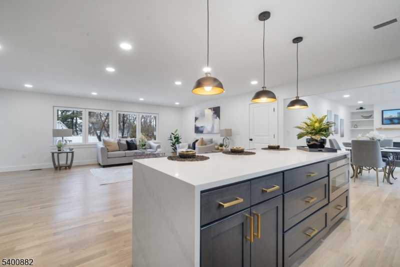 Milton Lake - Residential