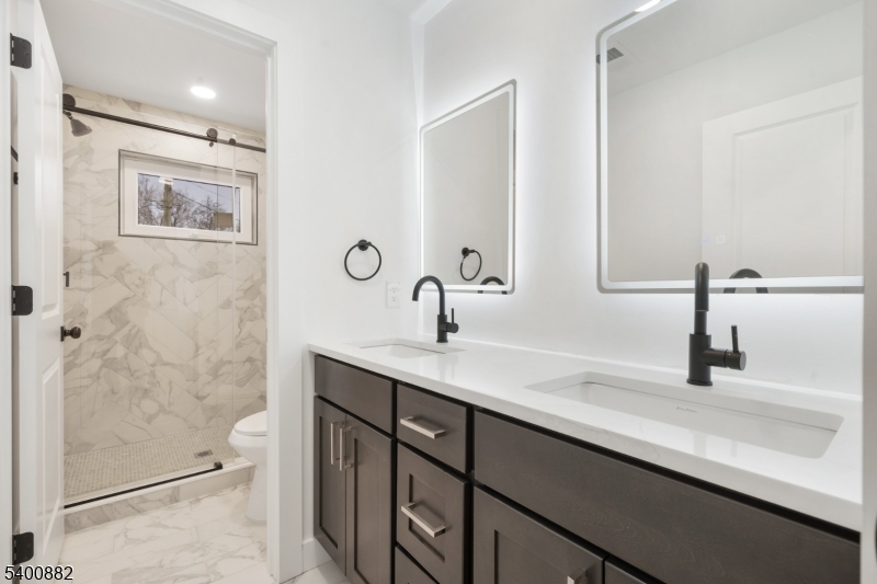 Milton Lake - Residential