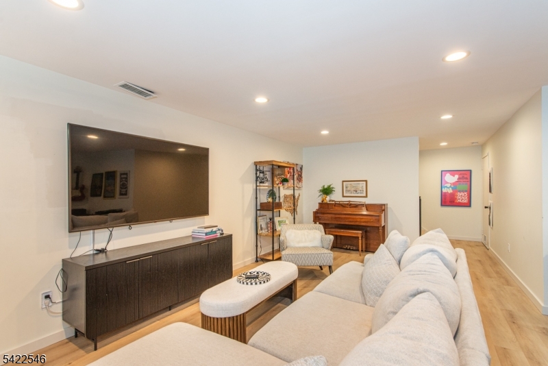 Franklin Corners - Residential