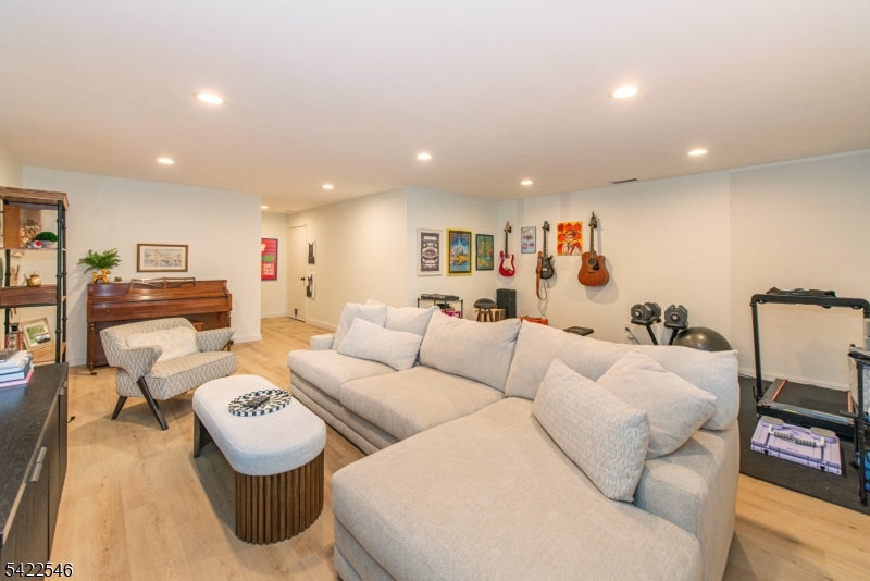 Franklin Corners - Residential