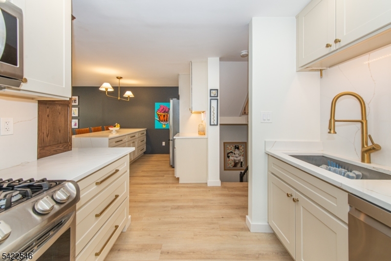 Franklin Corners - Residential