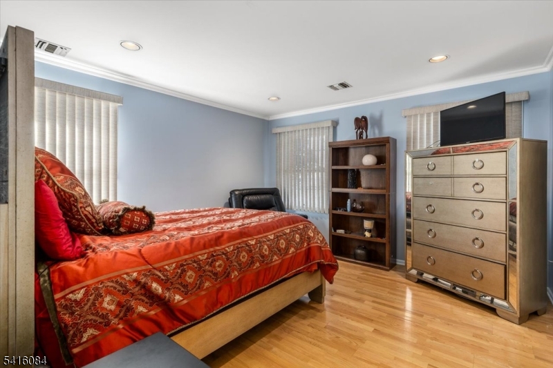 Garret Heights - Residential