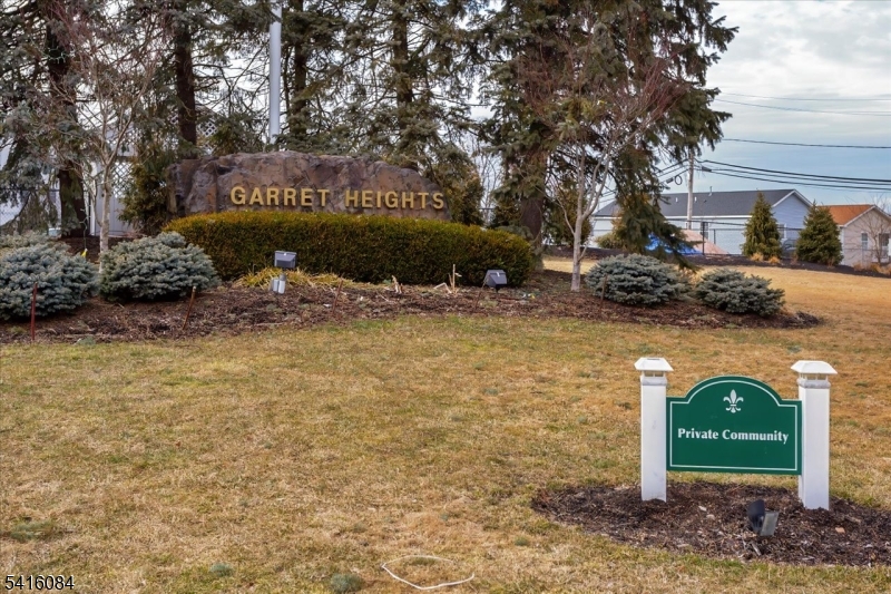 Garret Heights - Residential