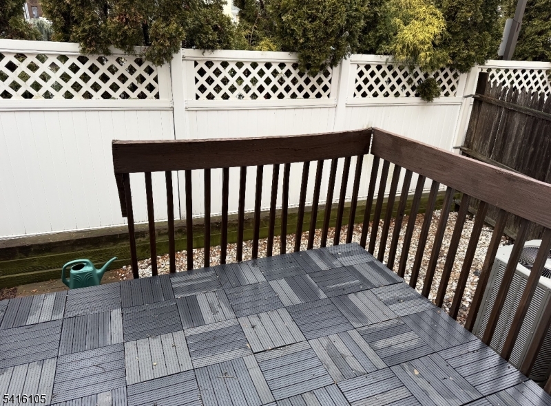 Douglas Court Townhouses - Residential