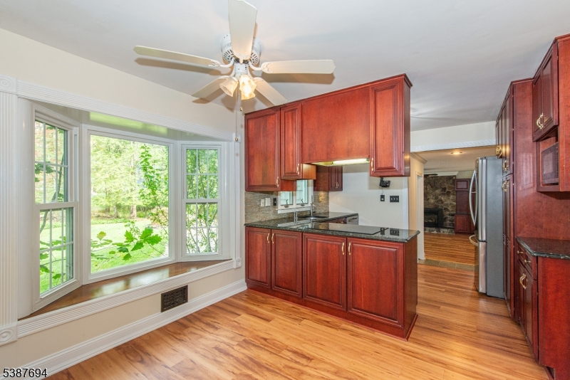 SHONGUM LAKE - Residential