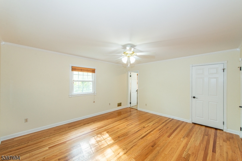 SHONGUM LAKE - Residential