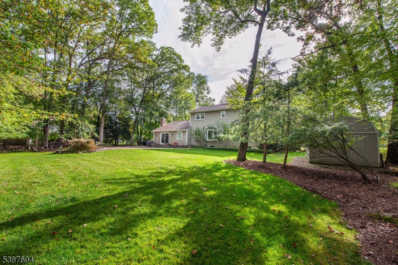 SHONGUM LAKE - Residential