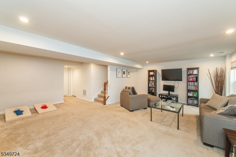 Shadow Woods - Residential