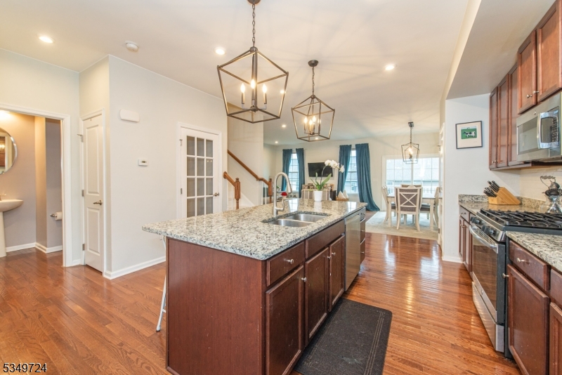 Shadow Woods - Residential