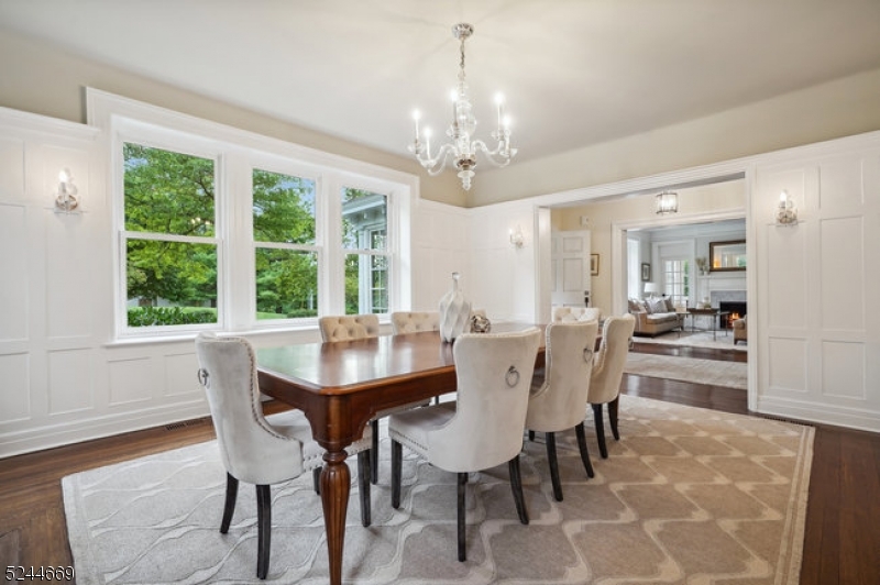 OLD SHORT HILLS - Residential