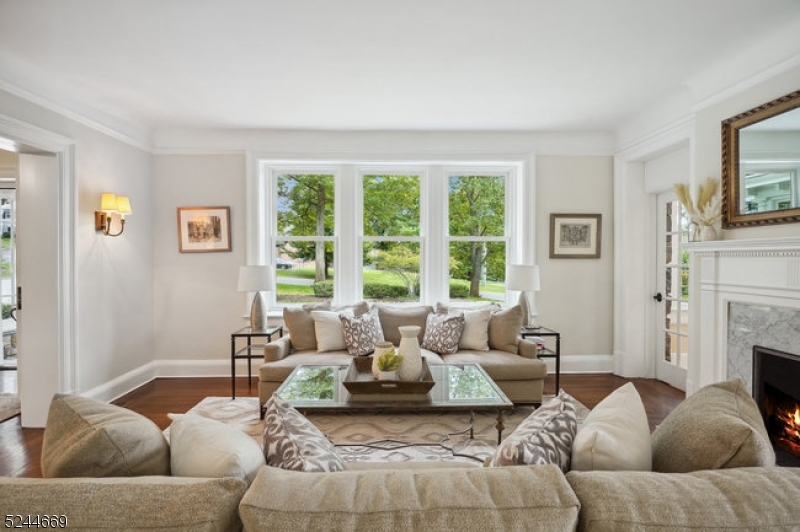 OLD SHORT HILLS - Residential