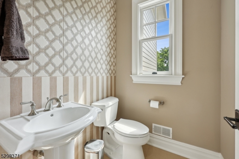 Bernardsville Mountain - Residential