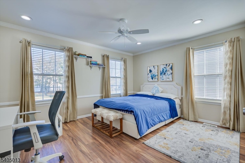 Nob Hill - Residential