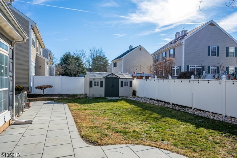 Nob Hill - Residential