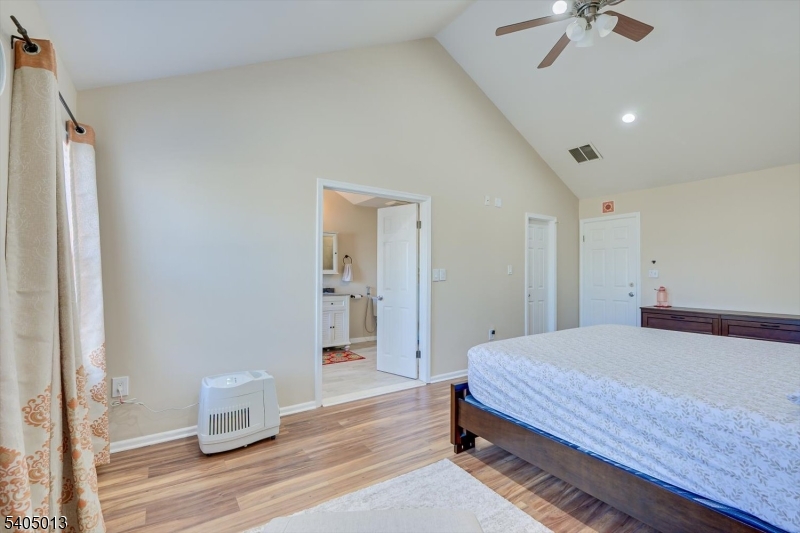 Nob Hill - Residential