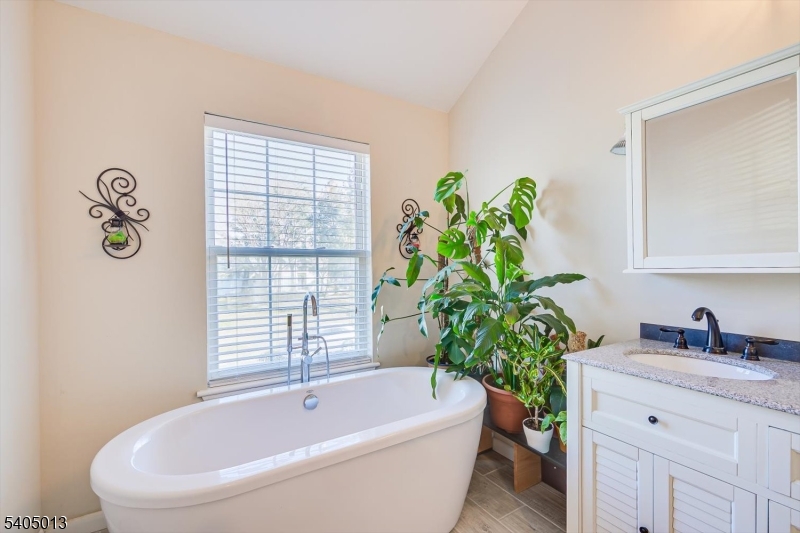 Nob Hill - Residential