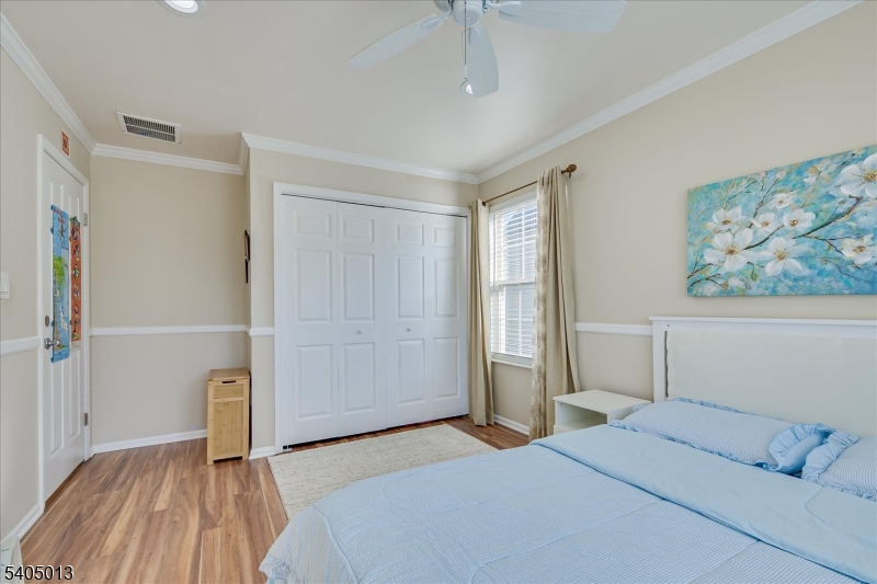 Nob Hill - Residential