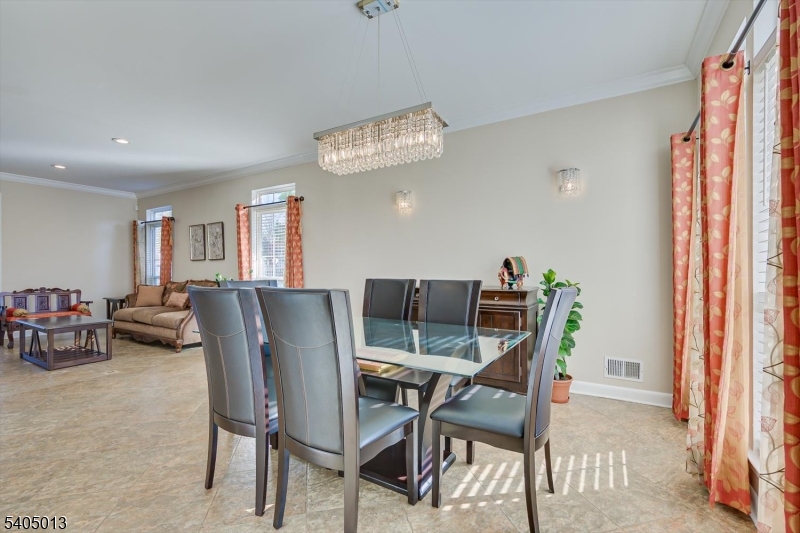 Nob Hill - Residential