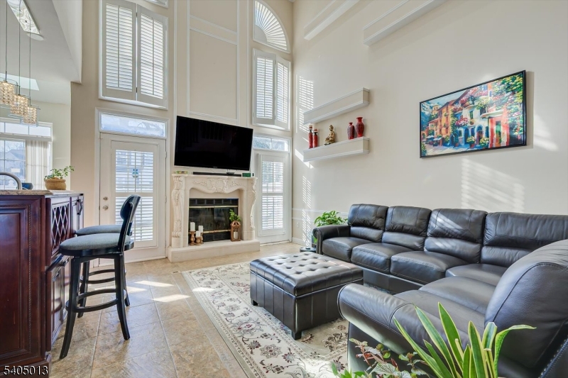 Nob Hill - Residential