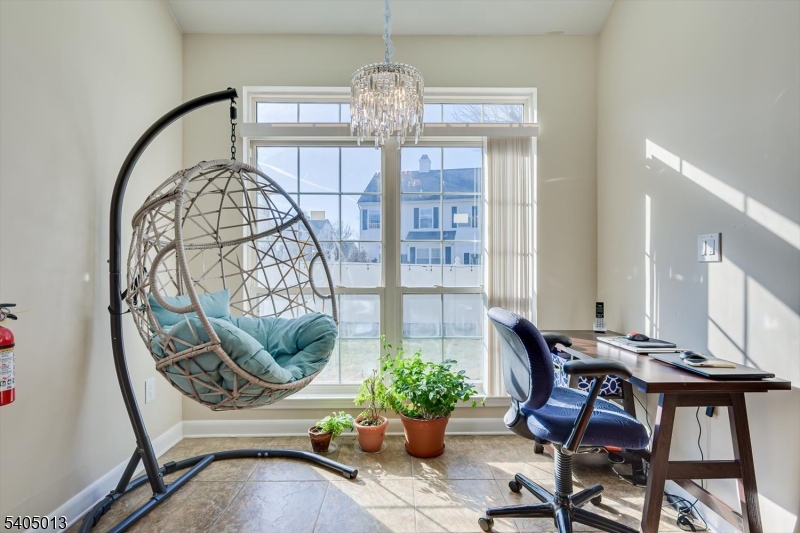 Nob Hill - Residential