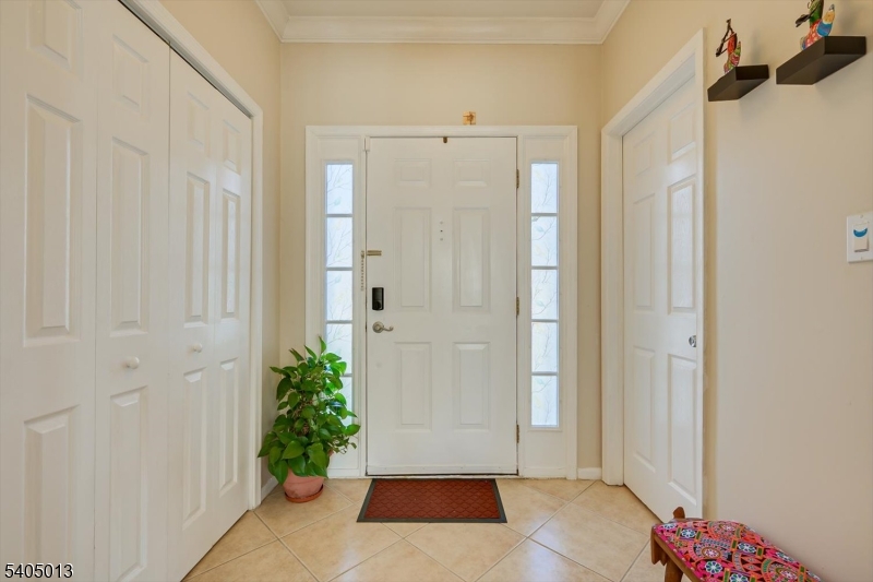 Nob Hill - Residential