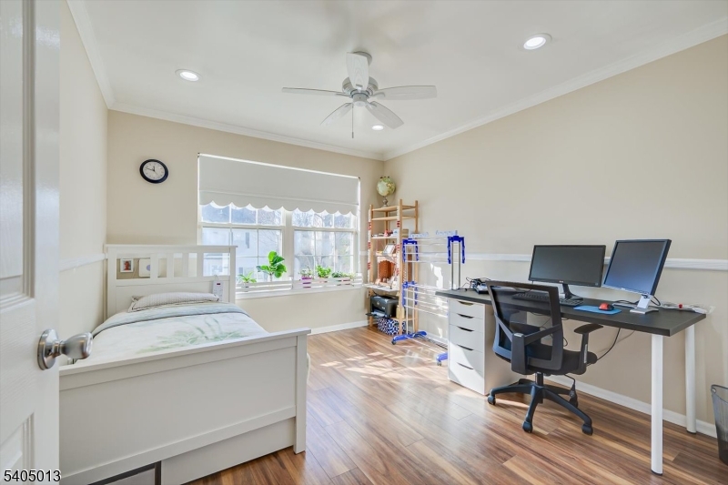 Nob Hill - Residential