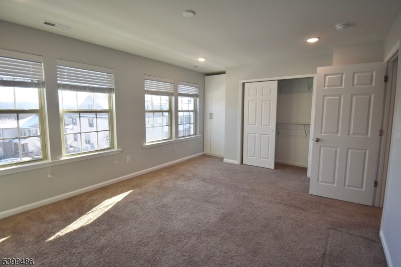 Kensington - Residential Lease