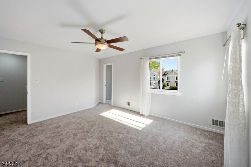 Huntington Park - Residential